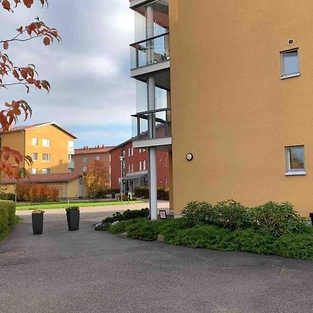 Modern Apartment With Sauna Nearby Airport Vantaa Exterior foto